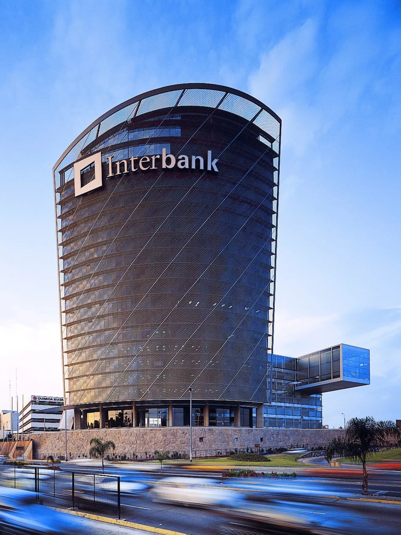 Torre Interbank — obra de J&C Edificaciones